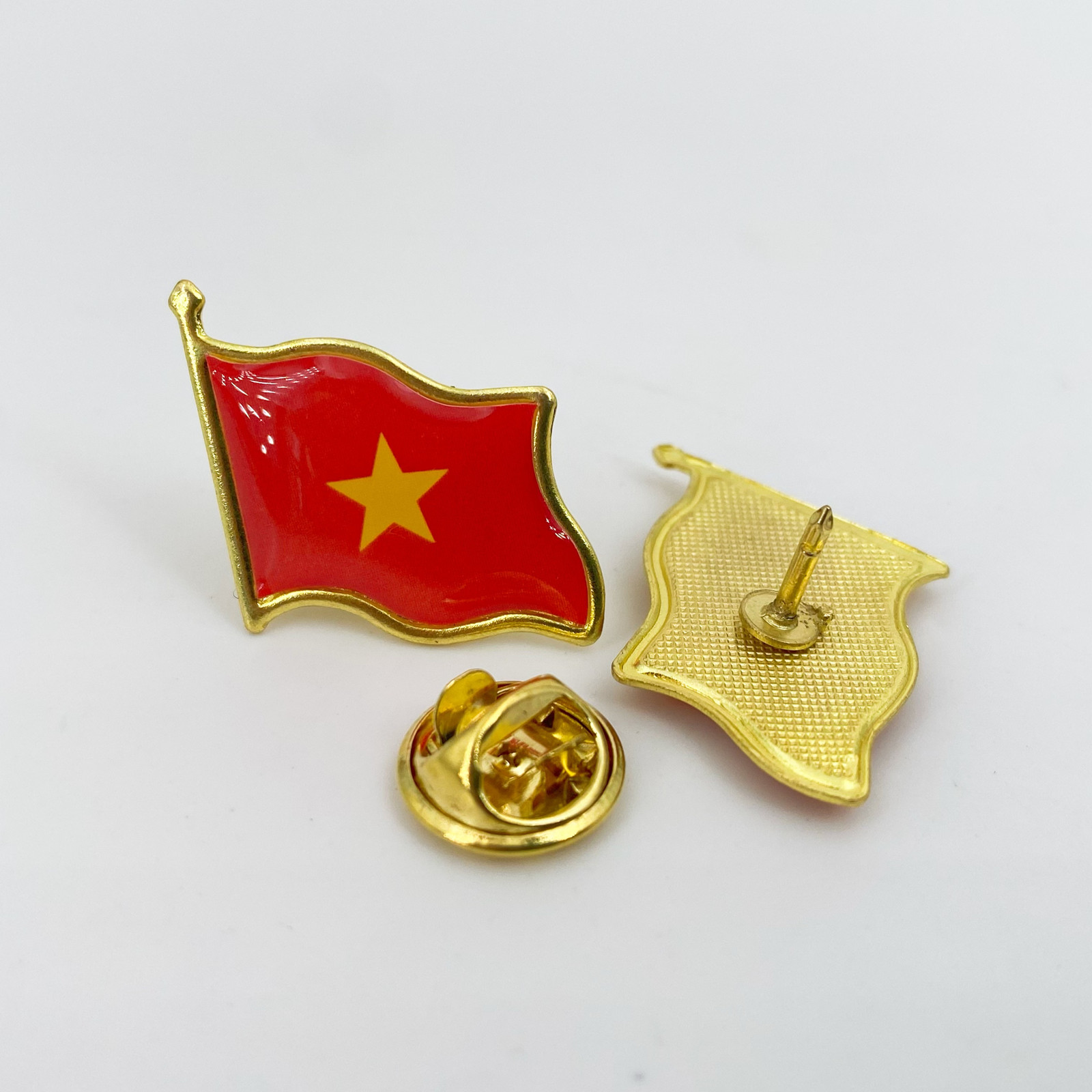 Épingles de revers drapeau du  - Women Bags Vietnam avis et prix