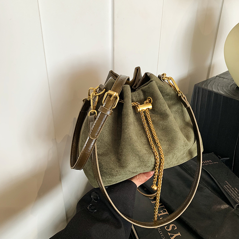 Sacs bandoulière souples 2026  - Women Bags Discount avis et prix